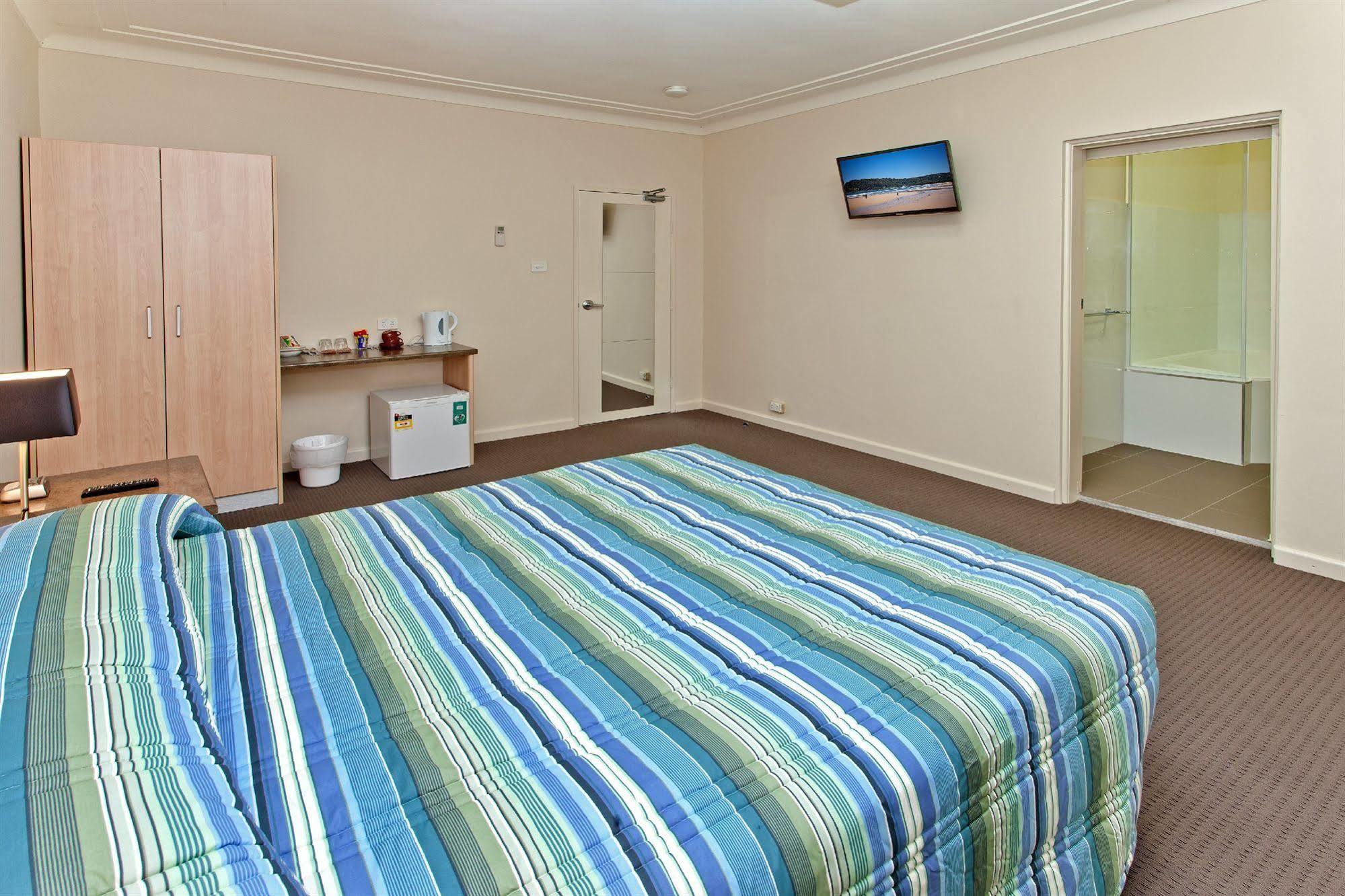 Nightcap At Ocean Beach Hotel Umina Beach Exterior photo